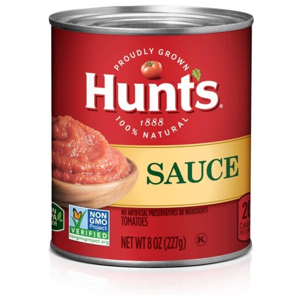 Hunt's 8 oz can of tomato sauce.