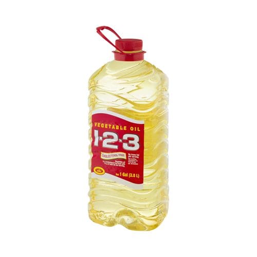 1-2-3 Cholesterol-free Vegetable Oil bottle.